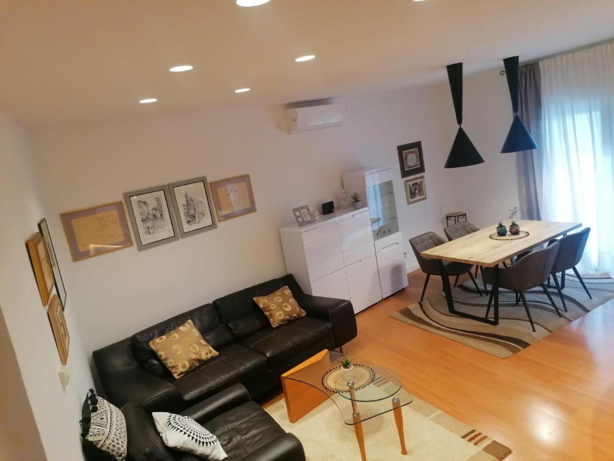 Apartment Pino ザダル エクステリア 写真