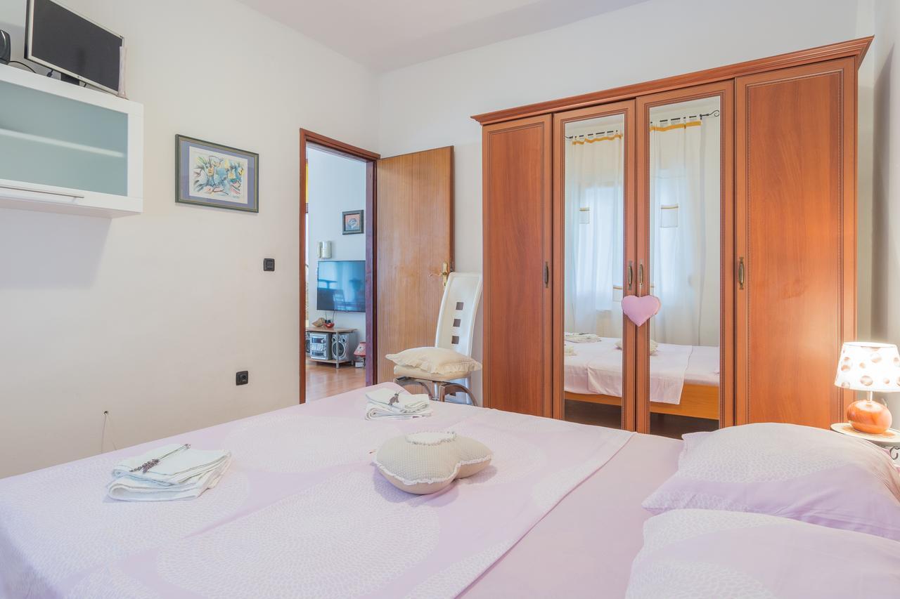 Apartment Pino ザダル エクステリア 写真