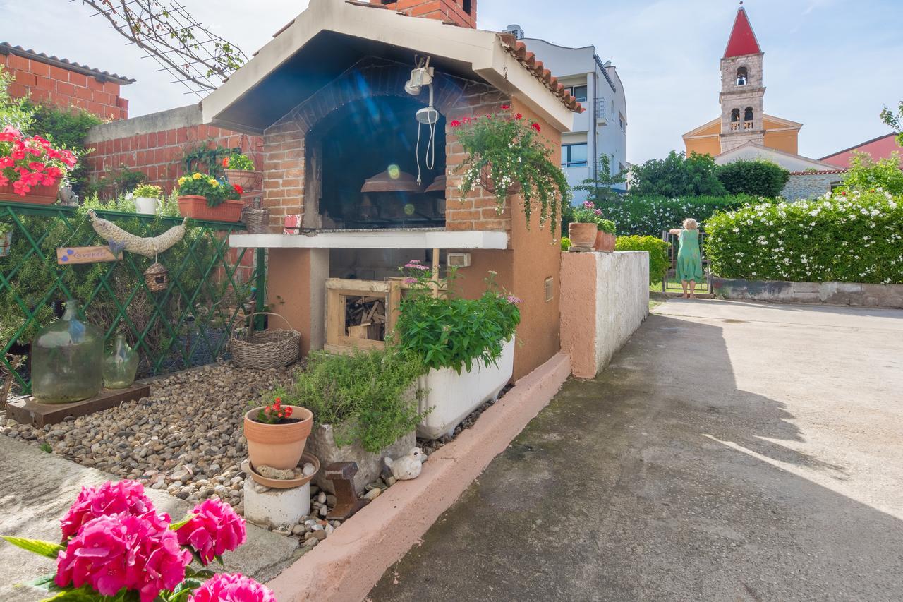 Apartment Pino ザダル エクステリア 写真